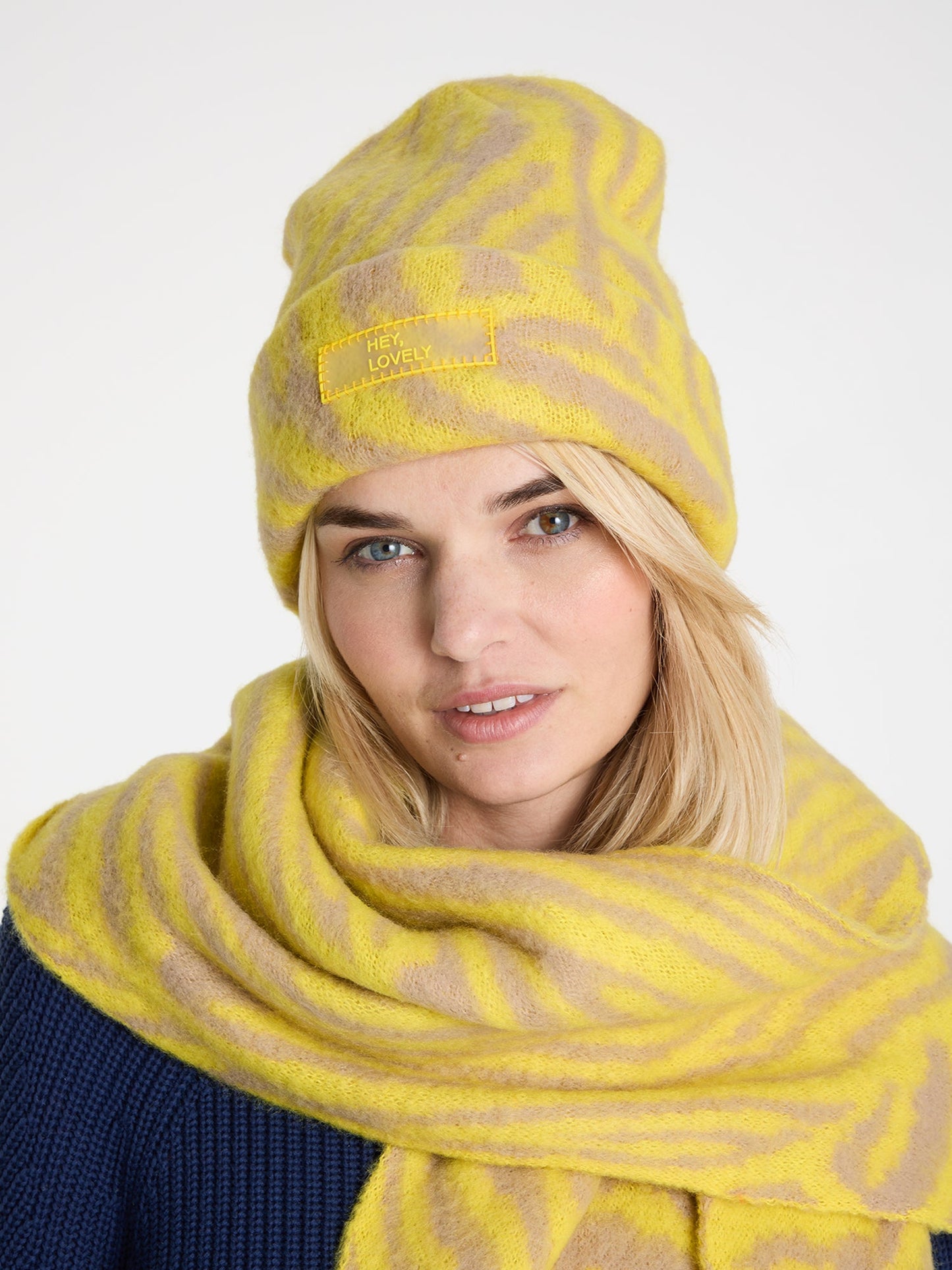 Strickmütze „Hey, Lovely“